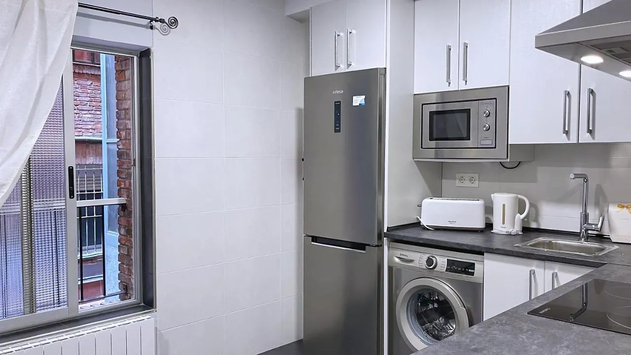 Apartamento Urban flat reformado con escritorio trabajo y wifi Bilbao